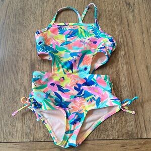 Girls 4T Cat & Jack swimsuit